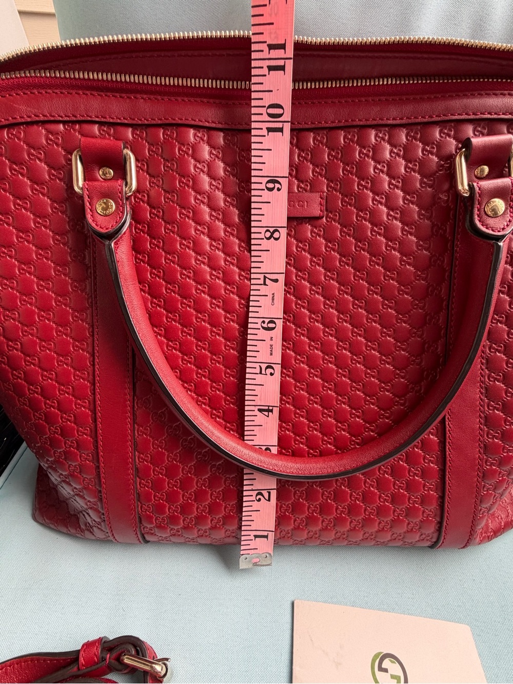 Gucci Embossed Red Leather Shoulder Bag - Picture 3 of 16